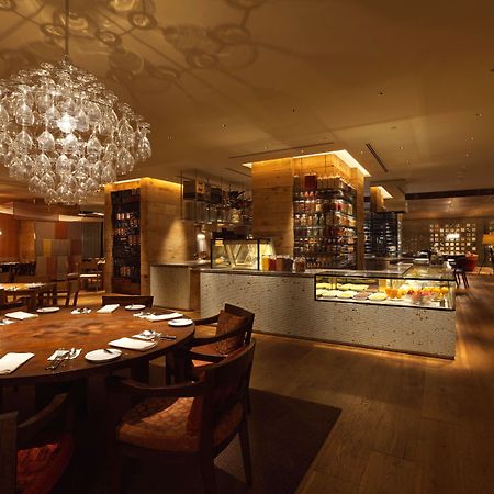 Hyatt Regency Tokyo Hotel Restaurant photo