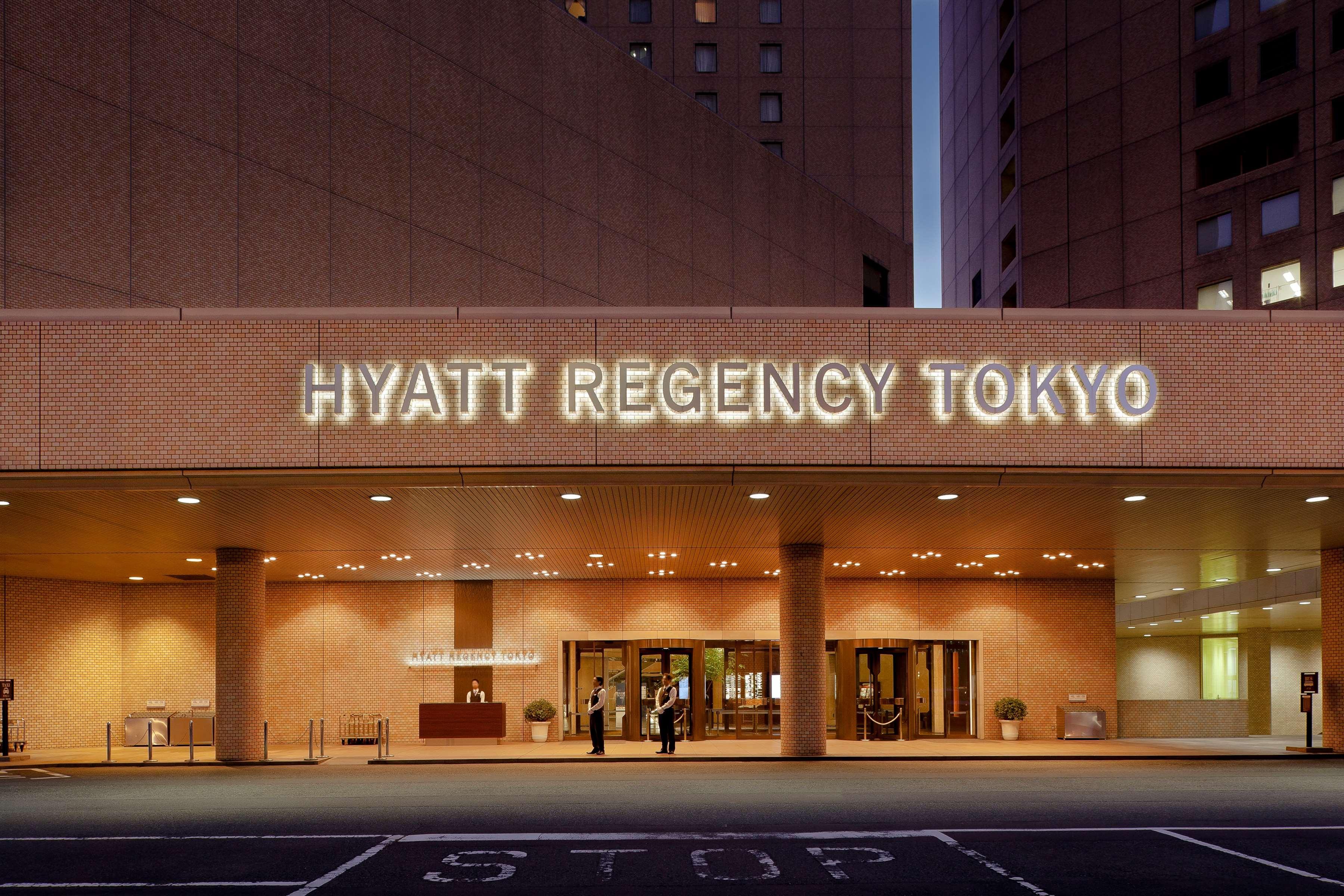 Hyatt Regency Tokyo Hotel Exterior photo